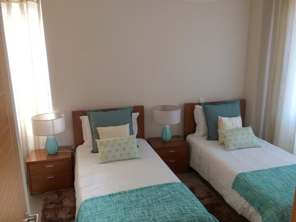 פונשל Apartamentos Sousa מראה חיצוני תמונה