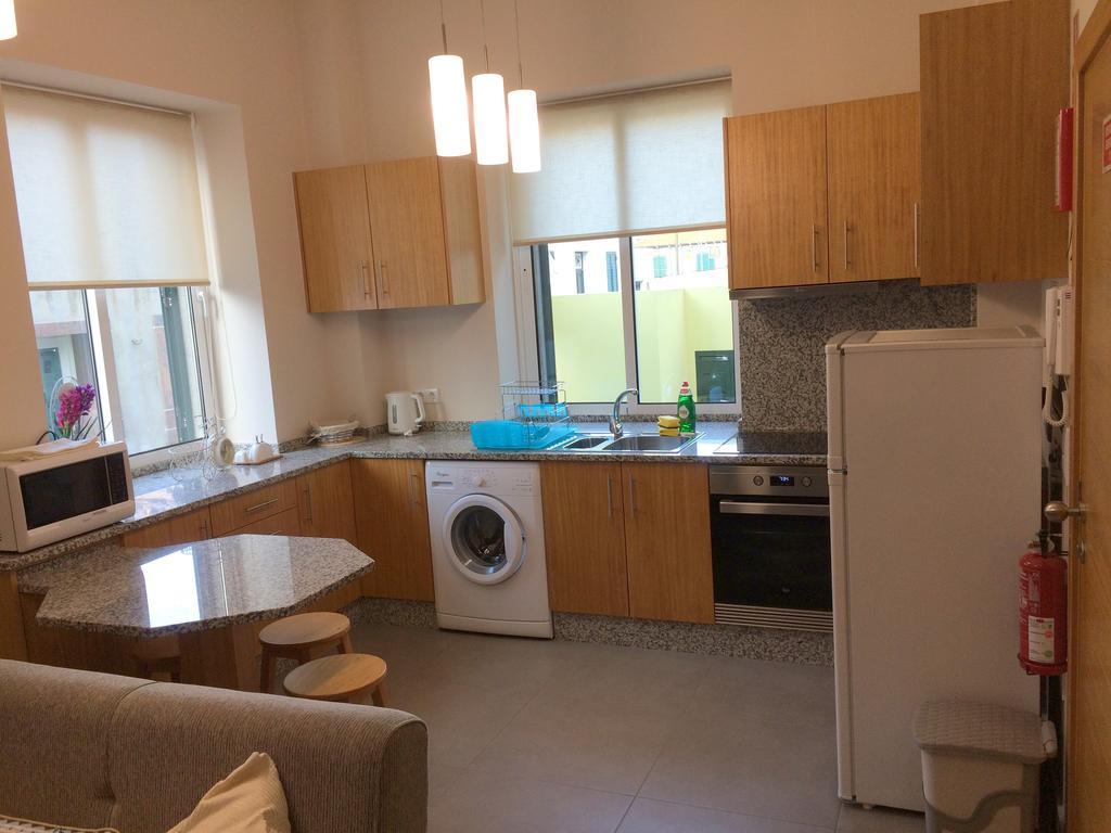 פונשל Apartamentos Sousa מראה חיצוני תמונה