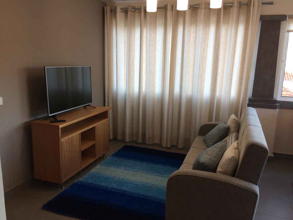פונשל Apartamentos Sousa מראה חיצוני תמונה